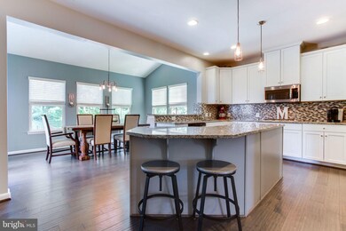 41664 Truly Cir, Aldie, VA 20105 - photo 3