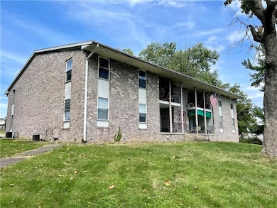 105 Pittsburgh St unit 2C, Uniontown, PA 15401 - photo 2