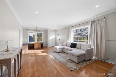 28524 W Main St, Barrington, IL 60010 - photo 2