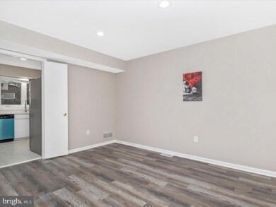 9405 Clocktower Ln, Columbia, MD 21046 - photo 6