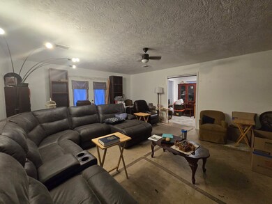 10527 Mary Ln, Manvel, TX 77578 - photo 5