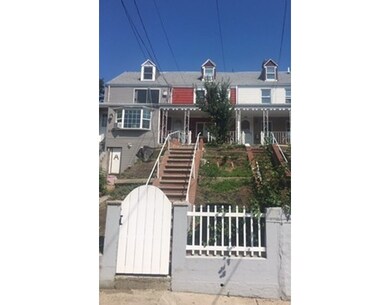 298 Princeton St, Boston, MA 02128 - photo 3