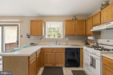 25 Ruth Rd, Brookhaven, PA 19015 - photo 5