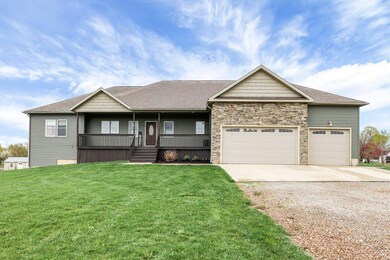 9171 Licking Trails Rd, Jacksontown, OH 43030 - photo 2