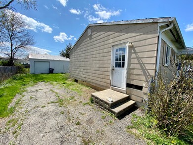 5485 Newport Rd, Columbus, OH 43232 - photo 5