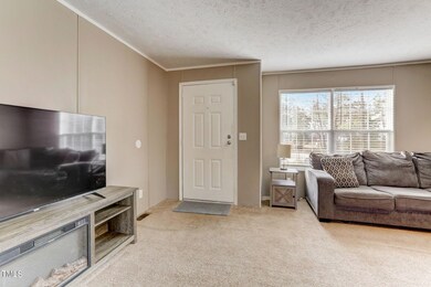 4-web-or-mls-Bunker Ln-004