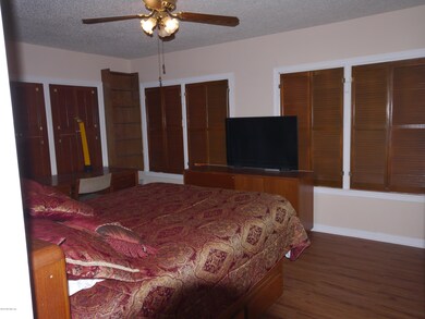 3914 Herschel St unit 2, Jacksonville, FL 32205 - photo 3