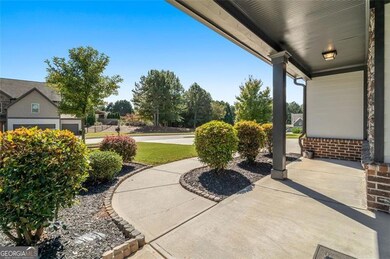 6376 Spring Cove Dr, Flowery Branch, GA 30542 - photo 4