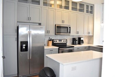 cabinets go to the ceiling