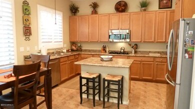 7 - Kitchen