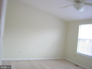 1820 Log Ln unit 7, Crofton, MD 21114 - photo 4