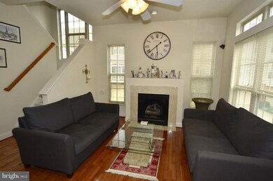 46362 Pryor Square unit 66, Sterling, VA 20165 - photo 6