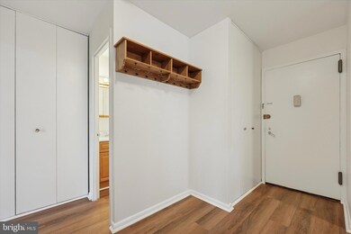 6100 Henry Ave unit 7D, Philadelphia, PA 19128 - photo 7