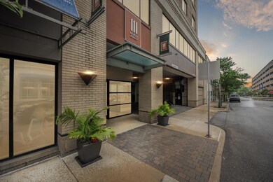 02-111-N-Ashley-St-Ann-Arbor-MI-48104-Wi