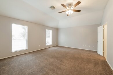 8402 Storm Creek Ct, Houston, TX 77088 - photo 7