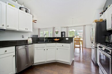 2259 Oakland Farms Trail, Portage, MI 49024 - photo 5