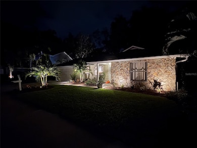 6910 Arbor Oaks Ct, Bradenton, FL 34209 - photo 3