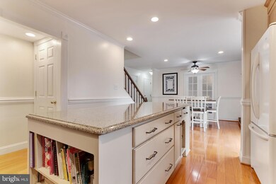 9906 Rand Dr, Burke, VA 22015 - photo 5