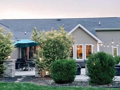 5570 Treeline Dr, Columbus, IN 47201 - photo 3