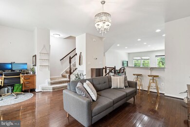 4372 Daisy Reid Ave, Woodbridge, VA 22192 - photo 7