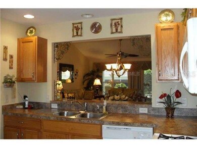 7160 SE 171st Pond Ln, The Villages, FL 32162 - photo 4