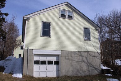 144 Elm St, Greenfield, MA 01301 - photo 5