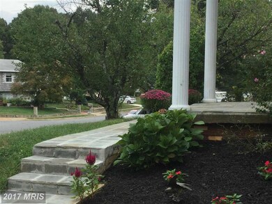 13330 Nickleson Dr, Woodbridge, VA 22193 - photo 4