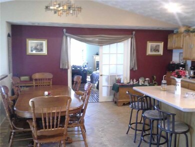 115 Brush Neck Ave, Warwick, RI 02889 - photo 7