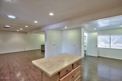 KitchenFamilyRoom