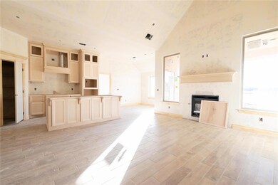 5609 Prickly Wild Way, Edmond, OK 73034 - photo 5