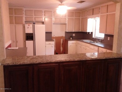 1647 Mount Vernon Dr, Jacksonville, FL 32210 - photo 2