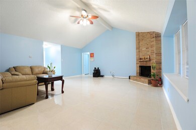 10418 Mackenzie Dr, Houston, TX 77086 - photo 7