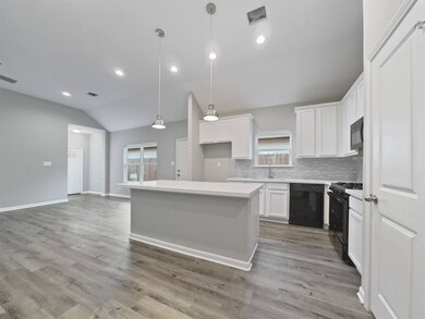 6911 Bonita St, Houston, TX 77016 - photo 7