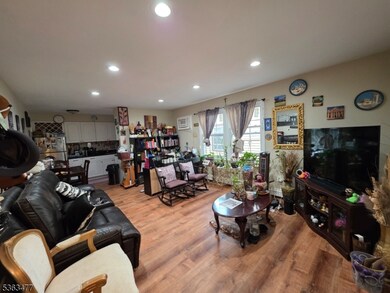 634 S Broad St unit C2, Elizabeth, NJ 07202 - photo 2