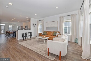 1207 Futurity St, Frederick, MD 21702 - photo 6