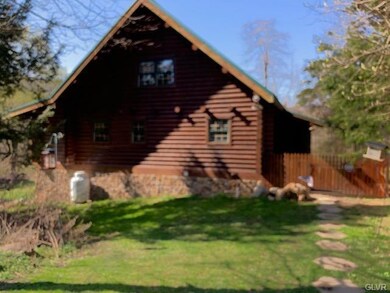 2515 Lower Smith Gap Rd, Kunkletown, PA 18058 - photo 3