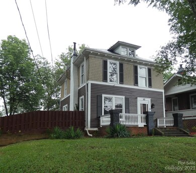 419 Armfield St, Statesville, NC 28677 - photo 3