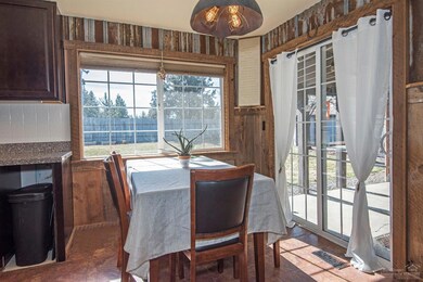 20687 Whitecliff Cir, Bend, OR 97702 - photo 7