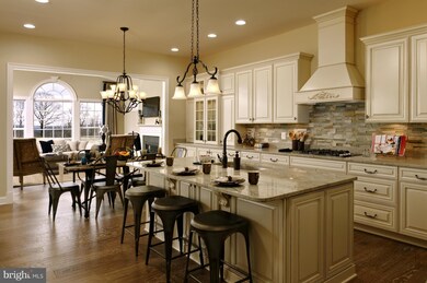 35175 Greyfriar Dr, Round Hill, VA 20141 - photo 4