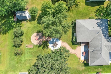 144 3rd St N, Sauk Centre, MN 56378 - photo 3