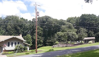 171 Mountain View Dr, Stroudsburg, PA 18360 - photo 3