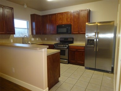 4918 Landward Ln, Houston, TX 77066 - photo 5