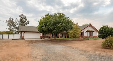 30690 Sunnyside Ave, Madera, CA 93638 - photo 5