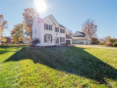 26985 Valeside Ln, Olmsted Falls, OH 44138 - photo 3