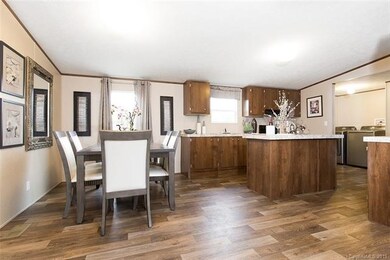 327 Branchwood Rd, Statesville, NC 28625 - photo 2