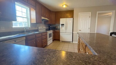 323 Cedar Creek Rd N, Cordele, GA 31015 - photo 4