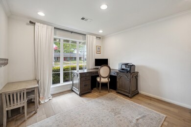 10210 Candlewood Dr, Houston, TX 77042 - photo 7