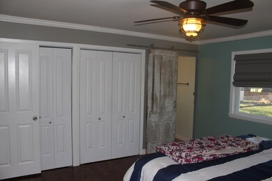 11S524 Walter Ln, Naperville, IL 60564 - photo 5