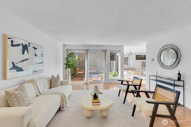 654 W Olympic Place unit 101, Seattle, WA 98119 - photo 7