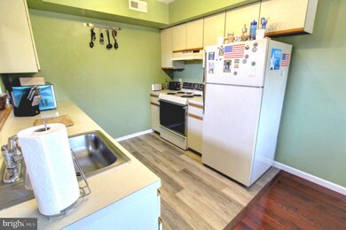 702 Gregorys Way unit C0702, Voorhees, NJ 08043 - photo 4